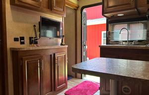 2016 XLR Hyper Lite 30HDS RV rental photo 14