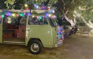 "HONU LI'U" 1977 Volkswagen Classic Westfalia