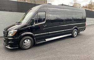 2017 Midwest Automotive Designs Daycruiser D6