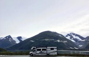 2022 31' Forest River/Unlimited Miles - Pristine!