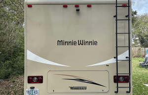 2017 Winnebago Minnie Winnie 31K