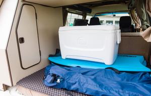 Hawaii Camper Van! Classic VW Pop-Top 5 minutes from Honolulu Airport on Oahu