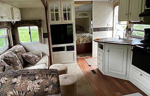 2007 Keystone RV Out Back Sydney Edition 31QRS