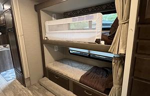 "Jupiter" the Bunkhouse Motorhome | Sleeps 8