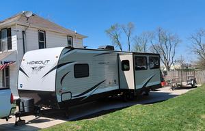 2019 Hideout 28RKS RV rental photo 2