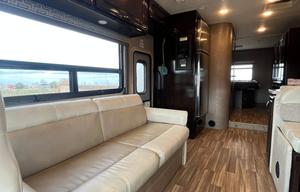 'Quinn' 2018 Thor Motor Coach Quantum WS31