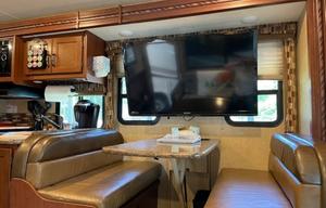 2017 Thor Motor Coach Chateau 29G HAL1830