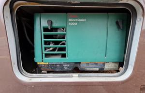 2008 Fleetwood RV Tioga 31M - Self Leveling