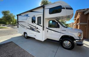 Easy Alaska RV for Couples & First-Timers
