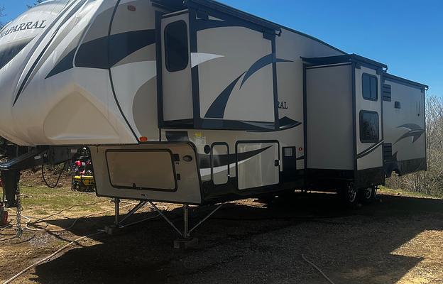 Delivery only. 2015 Coachmen Chaparral