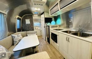 Magnolia 3-AIRSTREAM Bambi Sport 22 *FULLY Loaded*
