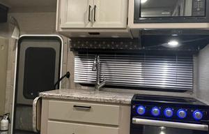 Brand New 2022 Thor Motor Coach Freedom Elite 22FE