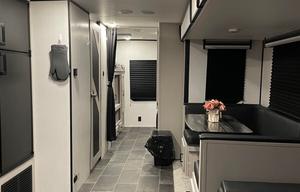 TROPICAL ESCAPE BUNKHOUSE *FREE DELIVERY/SETUP*