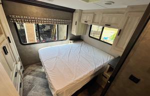 2021 Forest River RV Sunseeker 3250DSLE