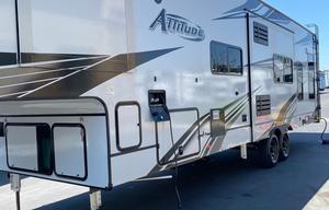 2021 Eclipse Attitude Wide Lite 3322SAG