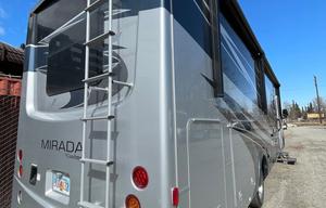 Premium Class A RV- Spacious & Comfortable Travel