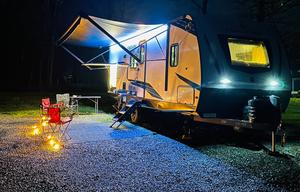 2025 Coachmen RV Freedom Express Select 247SE RV rental photo 3