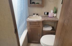 2018 Gulf Stream RV Kingsport Ultra Lite 279BH
