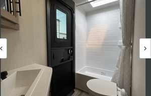 2025 Campsite Ultra – Bunks, Delivery, Sleeps 8