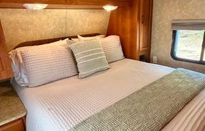 2010 Coachmen RV Catalina 32BHDS