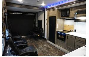 Newer 2021 Family Fun Toy Hauler