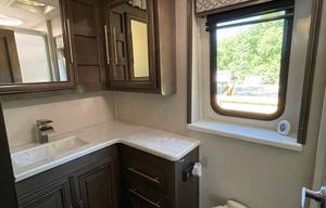 Sam & Kate’s Kid Approved RV Rental w/2 bathrooms