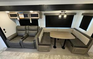 2025 Forest River RV puma 31QBBH