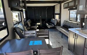 2023 Grand Design Momentum 30G