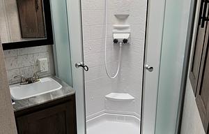 2021 Wildwood 29VBUD RV rental photo 5