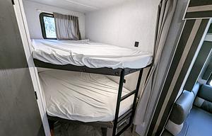 Wildwood Platinum | Ultimate Modern Bunkhouse