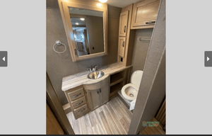 2018 THOR ACE 32.1, 2 FULL BATHS,KING,PET FRIENDLY