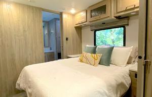 2021 Coachmen RV Mirada 35BH