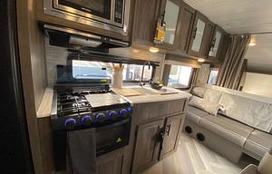 2022(2) Forest River RV Salem Cruise Lite 261BHXL
