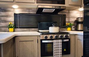 2023 Wildwood 27RK Family Adventure RV
