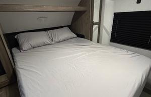 Fully Stocked Family Bunkhouse We Deliver & Set Up
