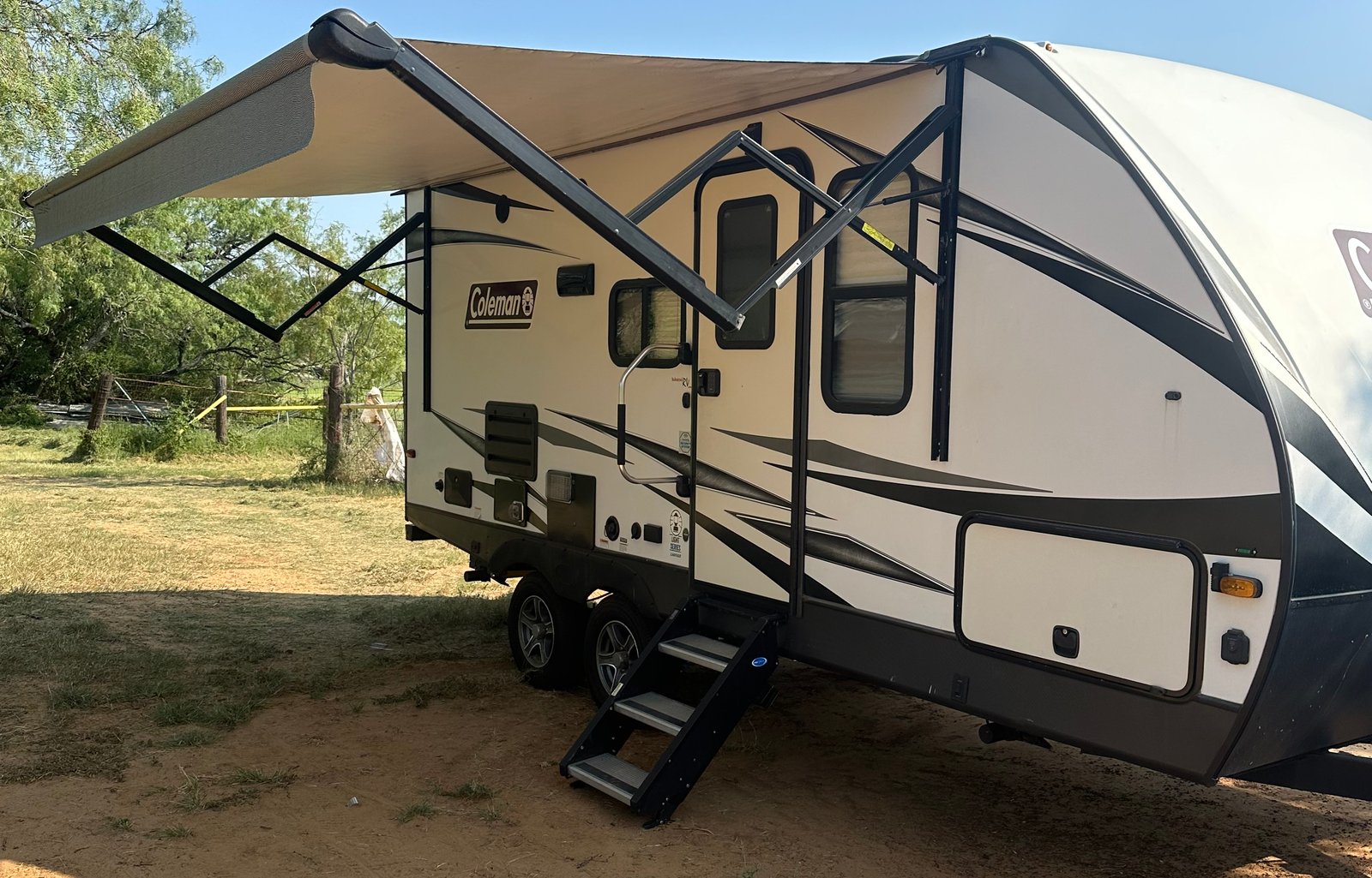 2020 Dutchmen RV Coleman Light 1805RB w/ Solar