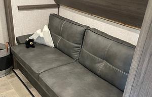 2021 Kodiak Ultra-Lite 332BHSL Huge Bunkhouse