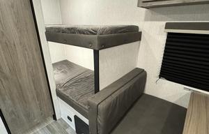 TT4 - 5 Person w/ Bunk- The RV Rental Factory