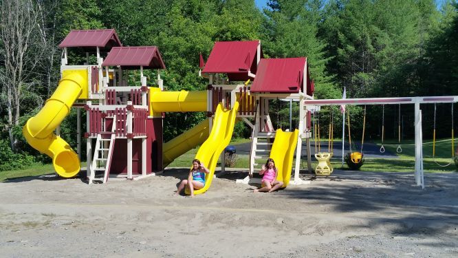 Warrensburg Travel Park & Riverfront Campground