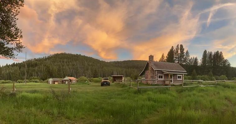 001, Loop: AREA WEST FORK ROCK CREEK CABIN