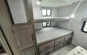 2024 Grand Design Transcend Xplor 33ft Luxury BH