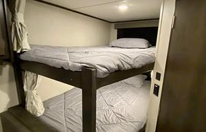 Bunkhouse - Outdoor Kitchen - Delivery Available