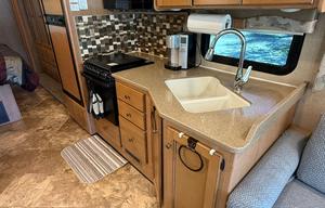 2017 Thor Motor Coach Windsport 29M    "a hui hou"