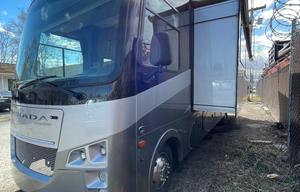 Premium Class A RV- Spacious & Comfortable Travel