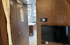 2020 Airstream RV Globetrotter 25FB