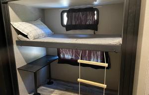 2022 Jayco Mesa ridge 374BHs RV rental photo 5