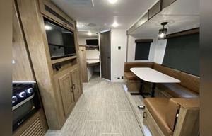 Ryan and Emily’s family friendly camper rental