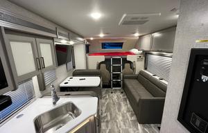 2022  Quantum LC 28