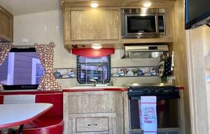 2016 Gulf Stream RV Vintage Cruiser - Fully setup