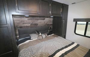 2021 Venture RV SportTrek 327VIK